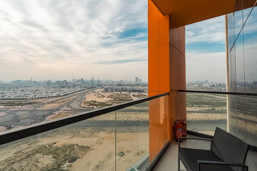 High Floor | Near Golf | Balcony | Bills Included - Image 9