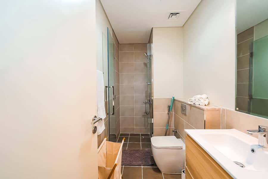 High Floor | Near Golf | Balcony | Bills Included - Image 12