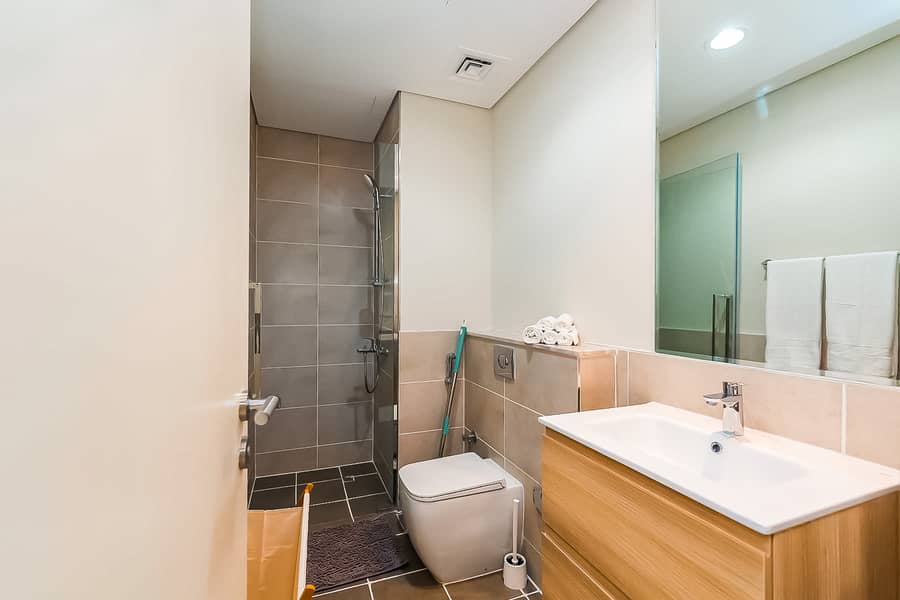 High Floor | Near Golf | Balcony | Bills Included - Image 13