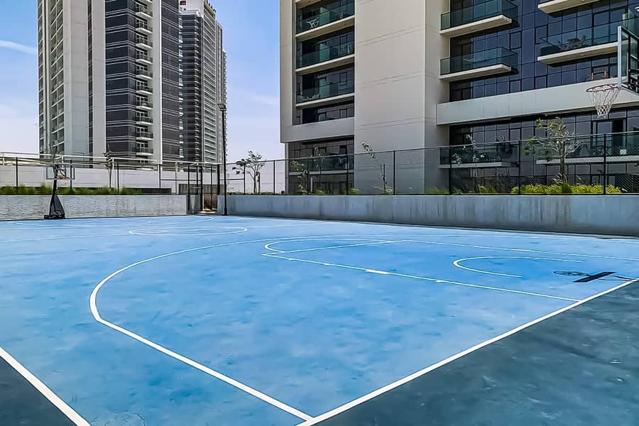 High Floor | Near Golf | Balcony | Bills Included - Image 17