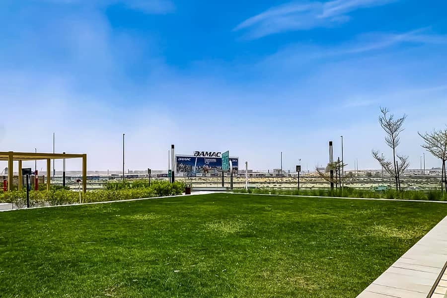 High Floor | Near Golf | Balcony | Bills Included - Image 20