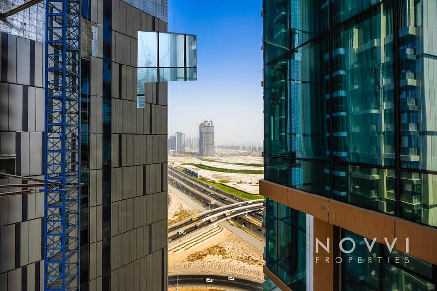 Stunning Duplex | High Floor | Prime Location - Image 11