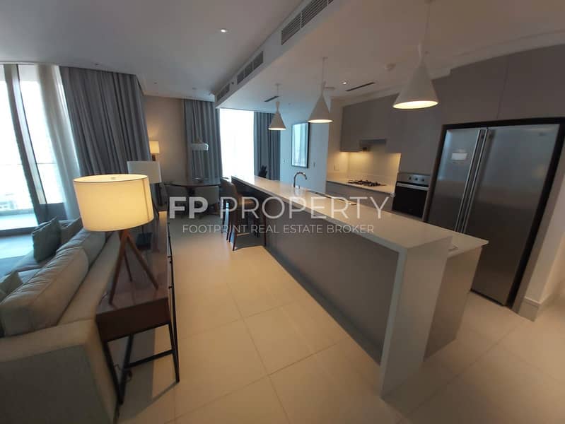 Luxurious 2 BrApartment | High Floor study Room - Image 9