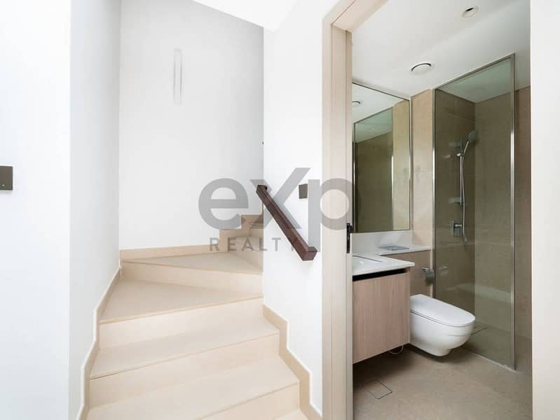 New And Exclusive| Single Row - Image 7