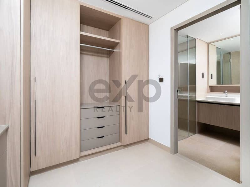 New And Exclusive| Single Row - Image 11