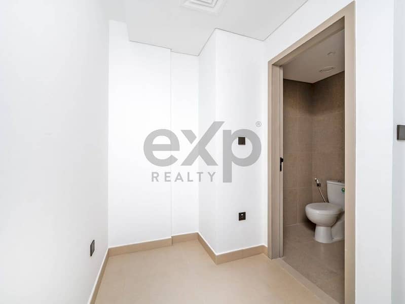 New And Exclusive| Single Row - Image 15