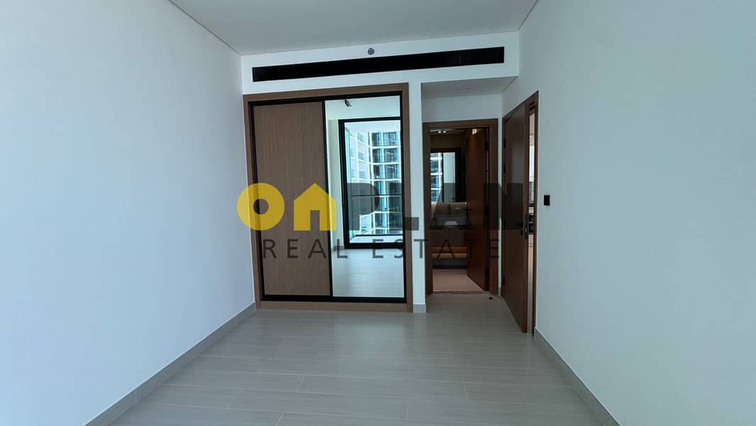 Middle Floor | 2 BR with Balcony | Smart Home