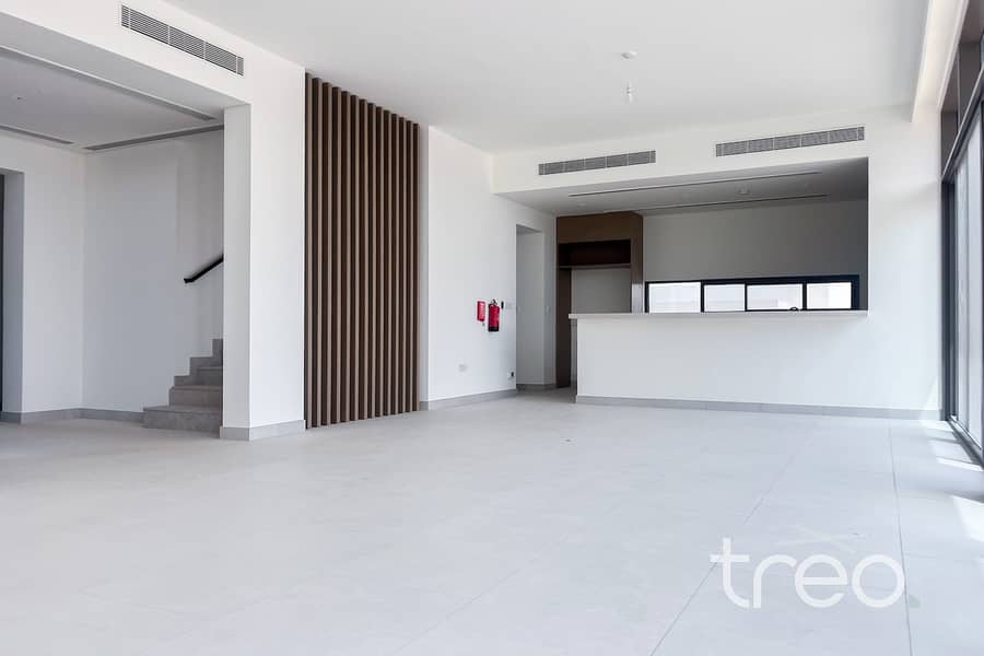 Standalone | Park Plot | Elevated