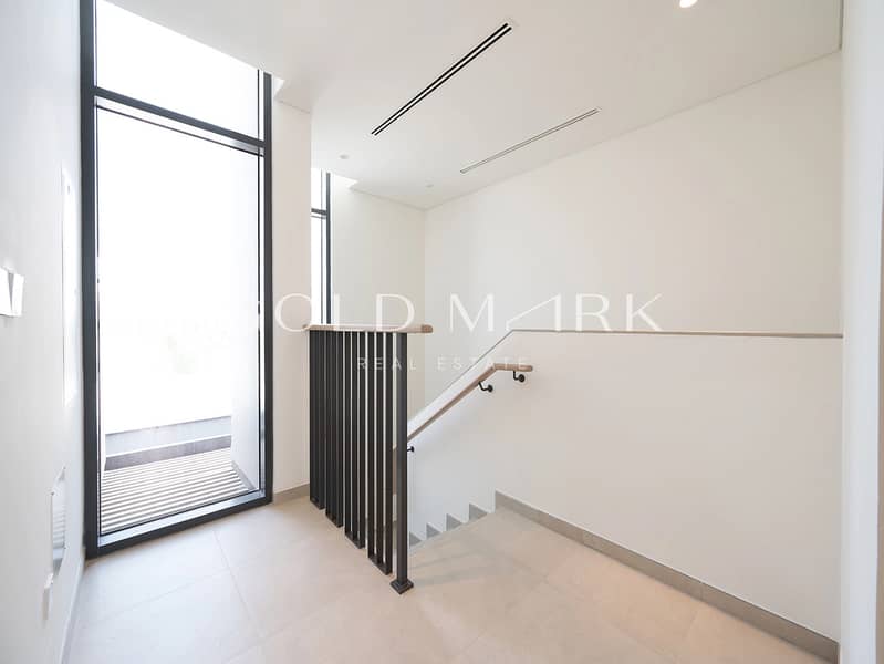 Best Price Alert | On the Main Park | Brand New - Image 10