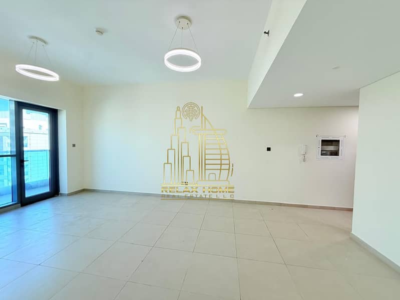 Luxury 1BHK | Huge Balcony | Amazing Layout | Gym & Pool