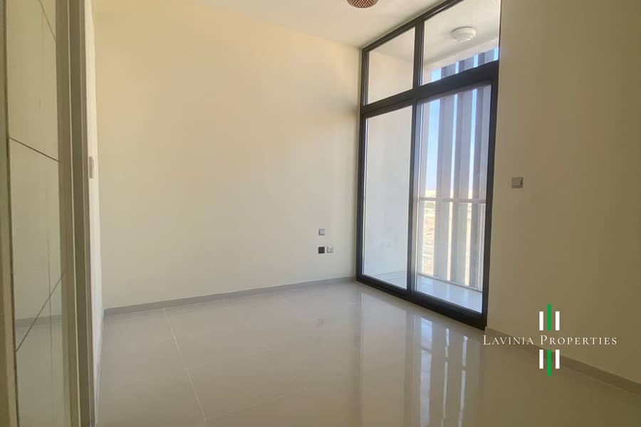 SINGLE ROW | SPACIOUS 3BHK+MAID CORNER VILLA - Image 9