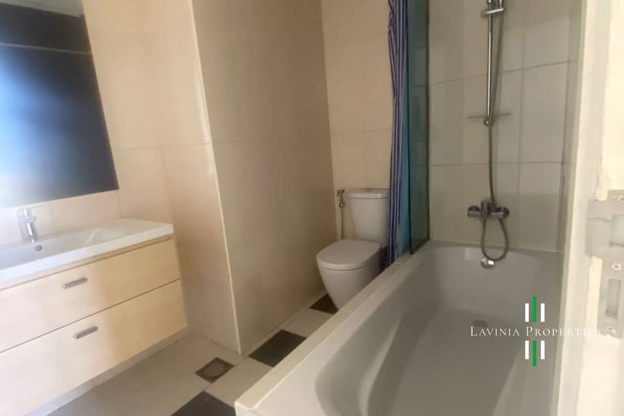 SINGLE ROW | SPACIOUS 3BHK+MAID CORNER VILLA - Image 20