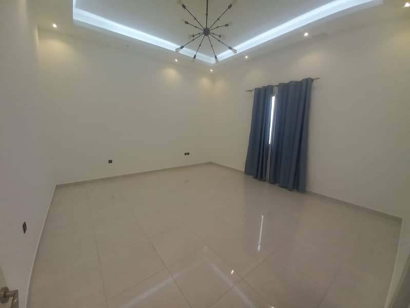 Spacious 5BR | Maids room | Garden