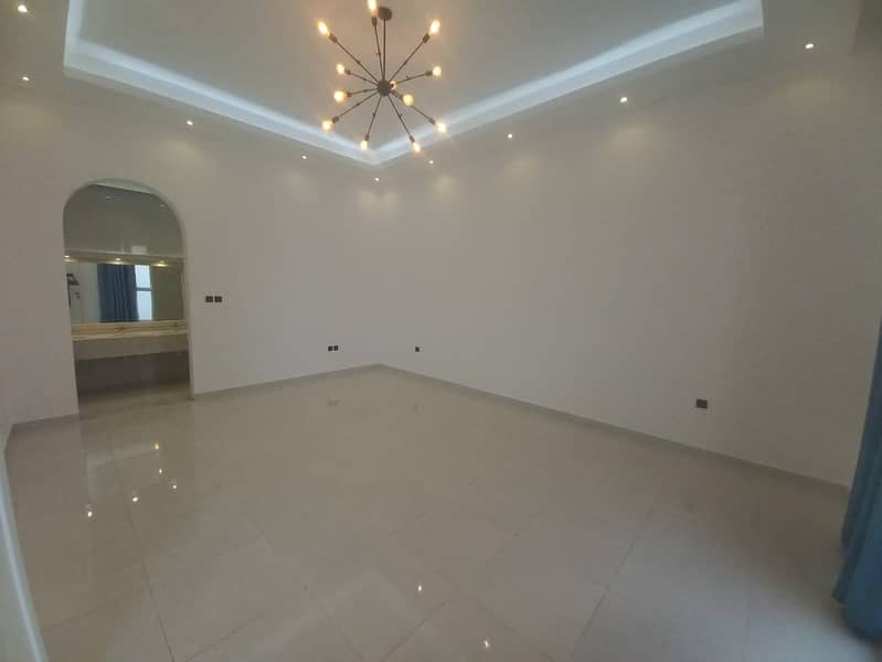 Spacious 5BR | Maids room | Garden