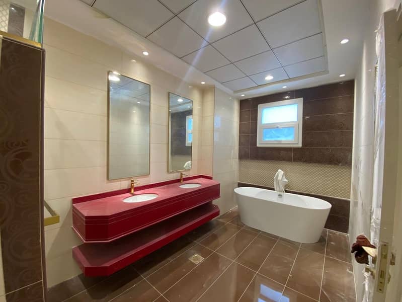 Brand New | Prime location | Spacious luxury - Image 13