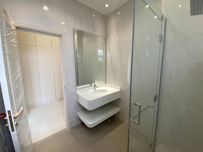 Brand New | Prime location | Spacious luxury - Image 16