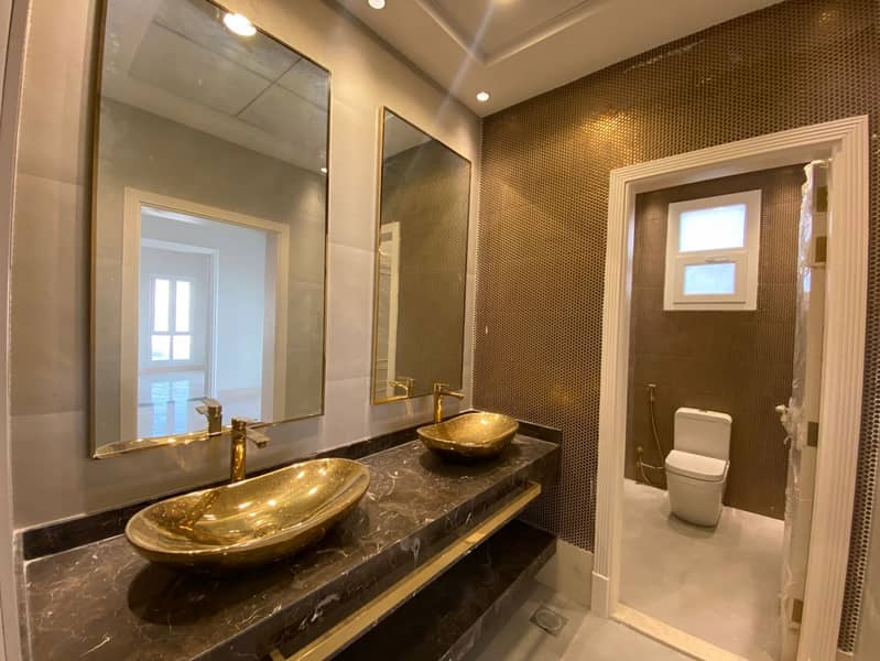 Brand New | Prime location | Spacious luxury - Image 21