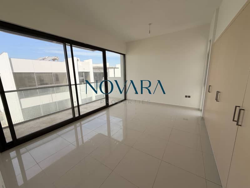 GENUINE RESALE | Rented | 6Bed Stand Alone Villa | SPACIOUS LAYOUT V3 - Image 21