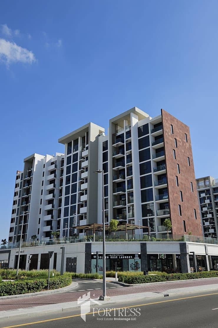 SPACIOUS STUDIO | BEST LAYOUT | READY TO MOVE - Image 8