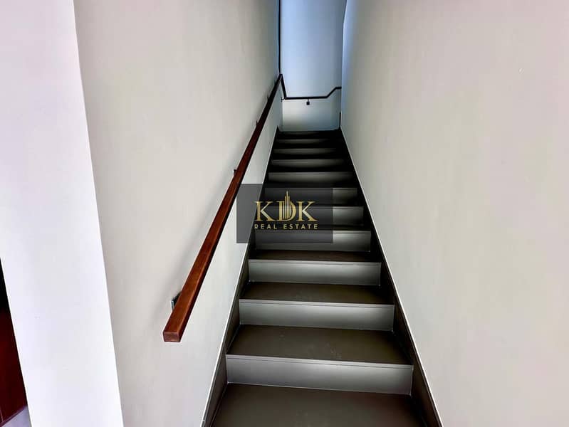 Brand New Villa | Prime Location | 1 Cheque - Image 9