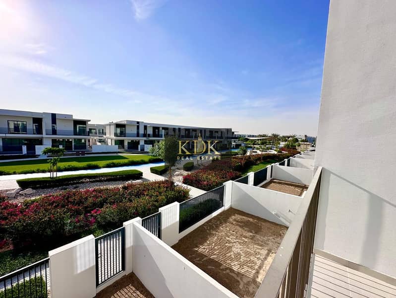 Brand New Villa | Prime Location | 1 Cheque - Image 13