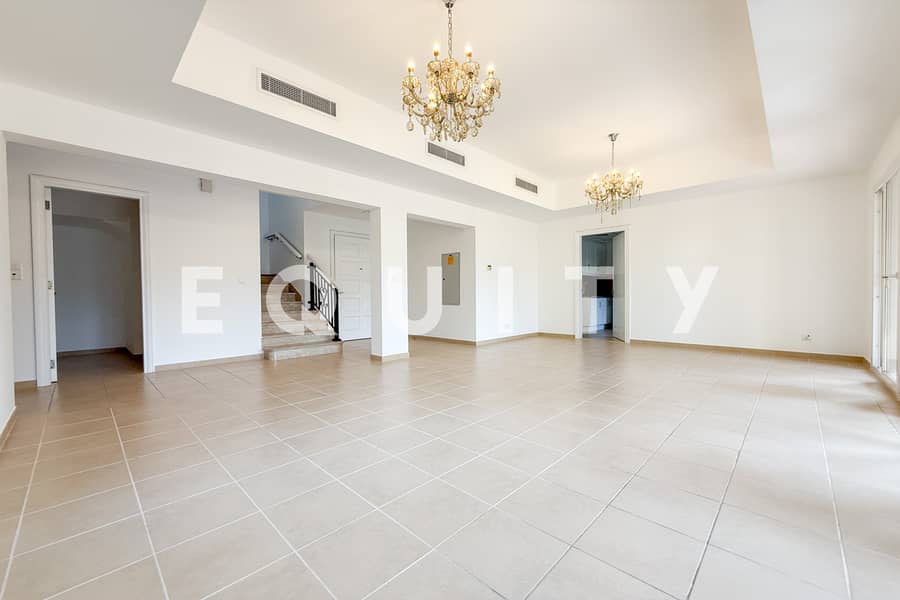 Single Row | Vacant | Upgraded White Kitchen