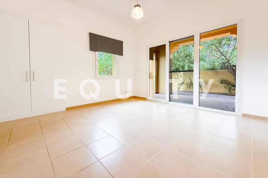 Single Row | Vacant | Upgraded White Kitchen - Image 6