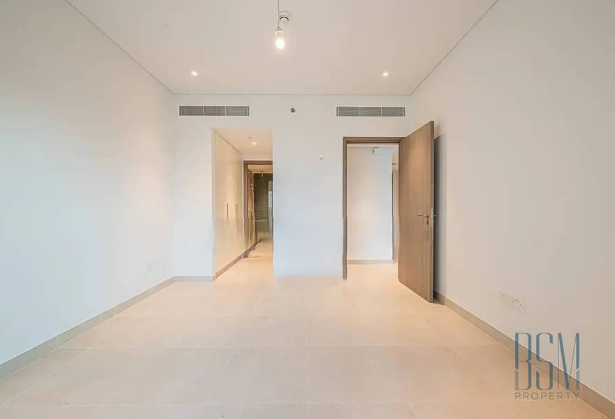 Park View | Big Layout | Ready To Move