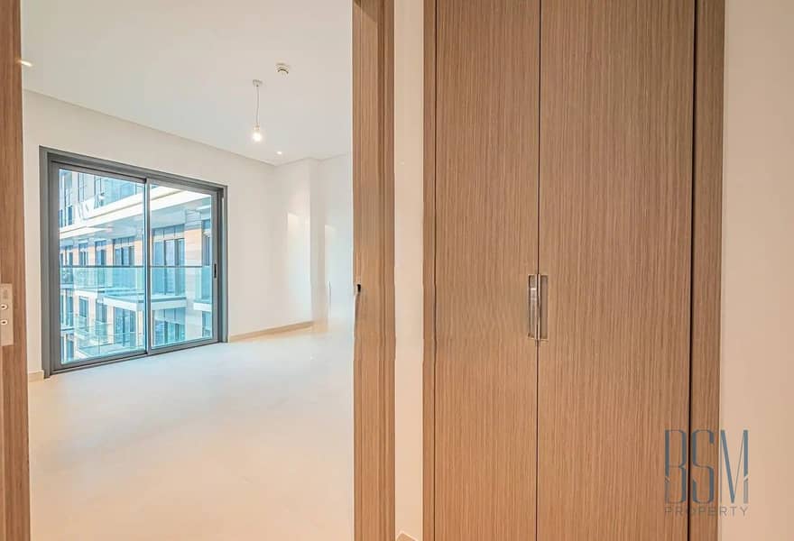 Park View | Big Layout | Ready To Move