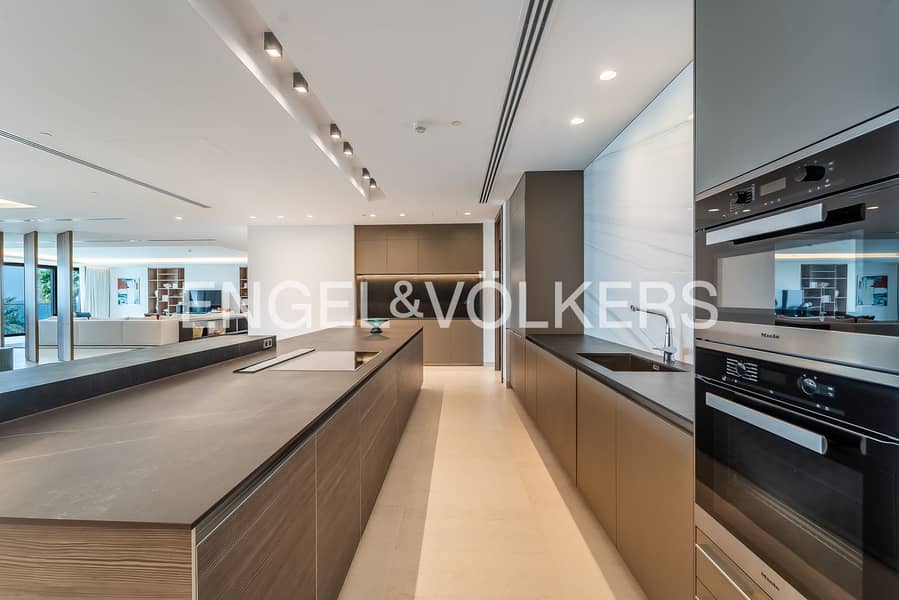 Ultra Luxury | Fully Furnished | Open Sea View - Image 15