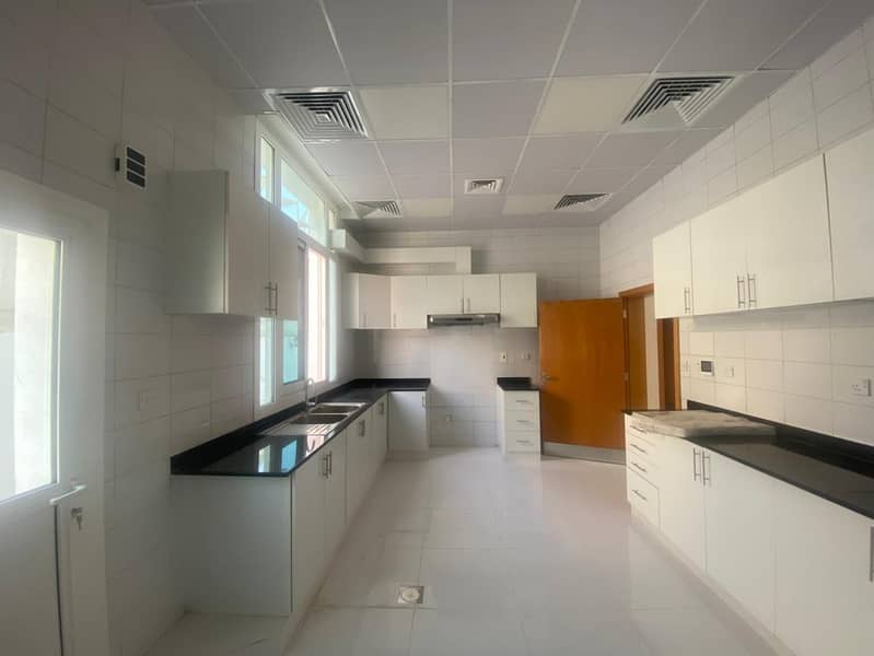 5-Bed | Villa For Rent | Al Warqa 3 - Image 11
