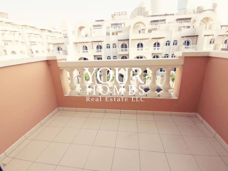 Vacant I Huge Layout I Prime Location