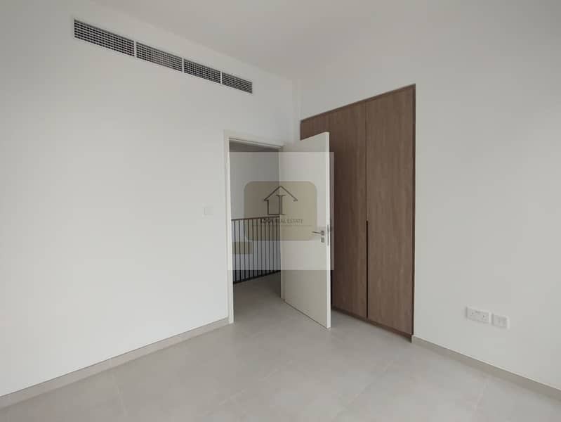 AMAZING LOCATION. CLOSE TO POOL & PARK