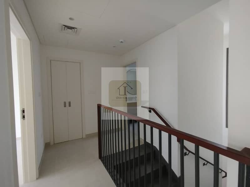 AMAZING LOCATION. CLOSE TO POOL & PARK - Image 10