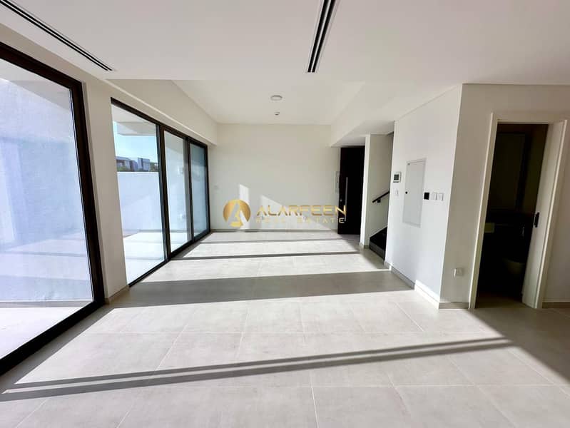 Brand New Villa | Prime Location | 1 Cheque