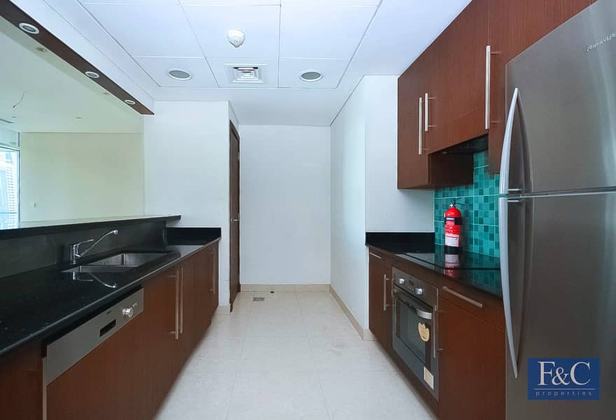 Prestigious Location | DIFC View | Vacant - Image 7