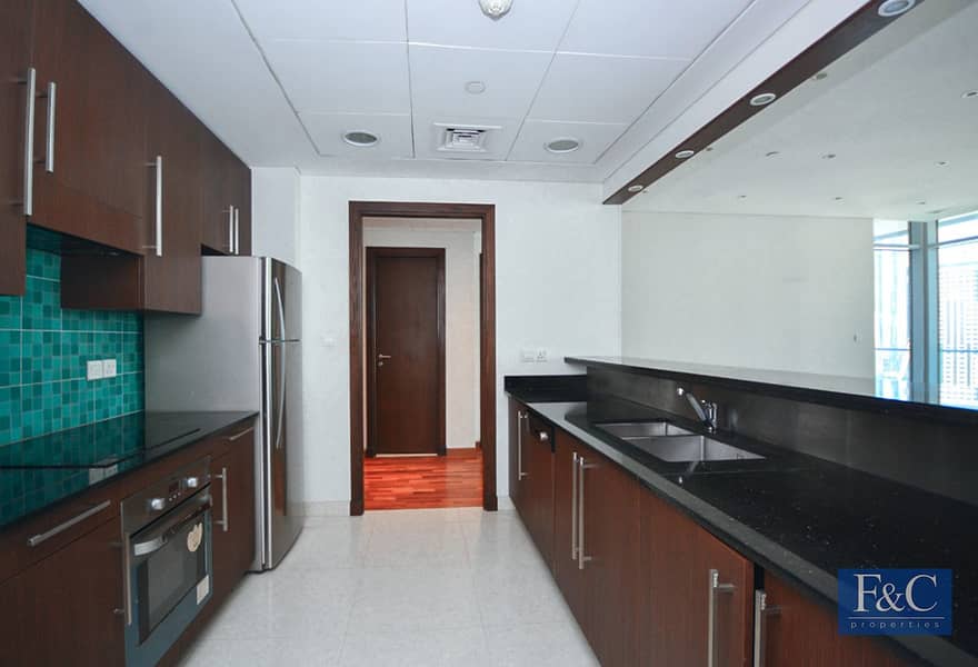 Prestigious Location | DIFC View | Vacant - Image 8