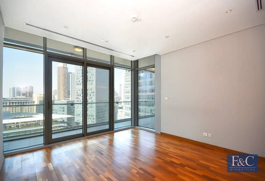 Prestigious Location | DIFC View | Vacant - Image 13