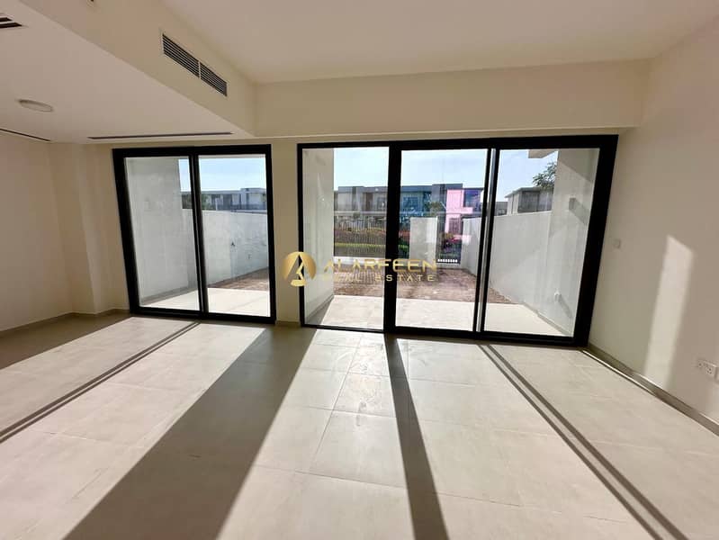 Brand New Villa | Prime Location | 1 Cheque - Image 13