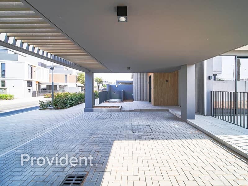 Brand New | Single Row | Near Amenities