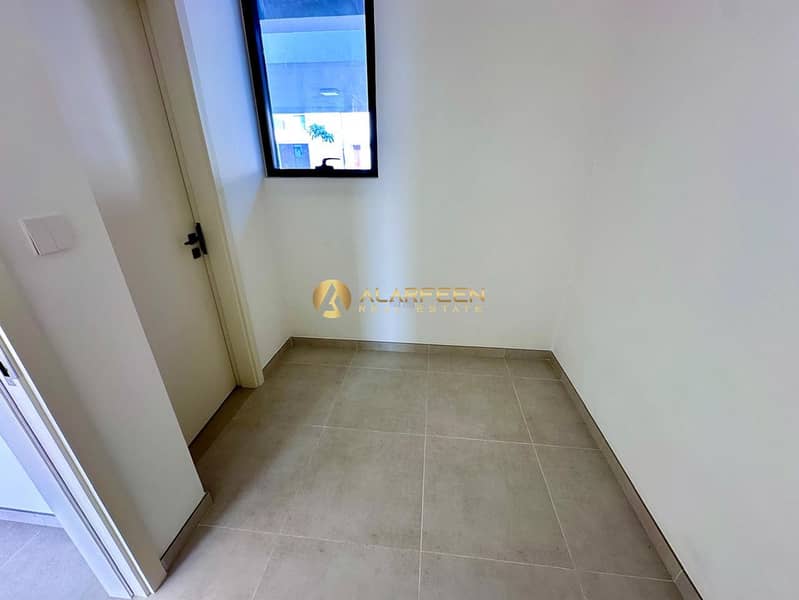 Brand New Villa | Prime Location | 1 Cheque - Image 25