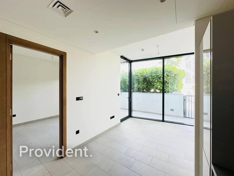 Modern 1 BHK | Vacant | Direct Amenities Access