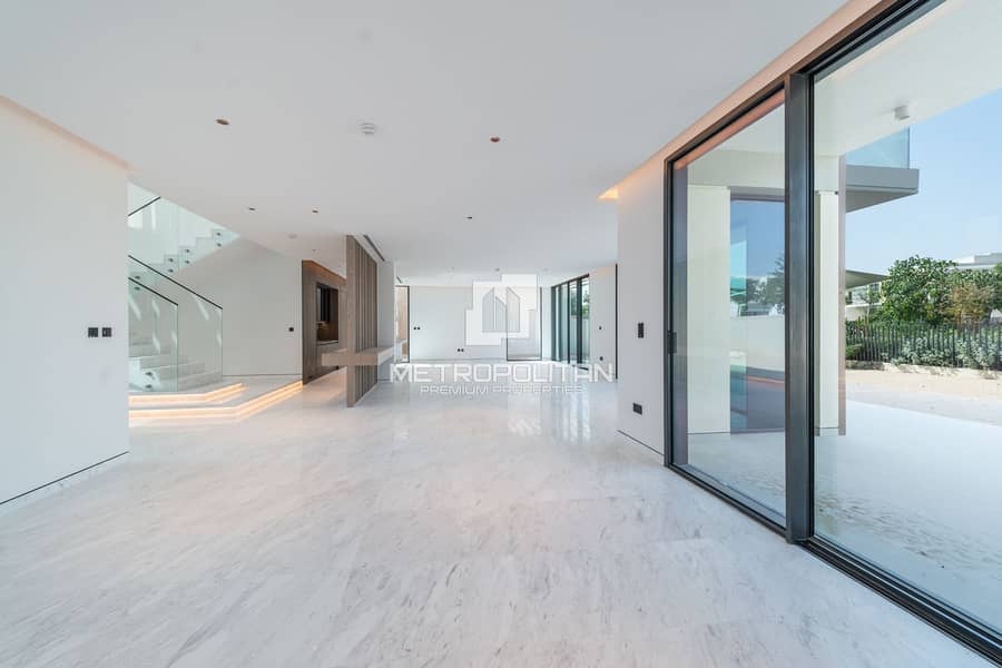 Corner Villa |Biggest Plot in the Entire Community