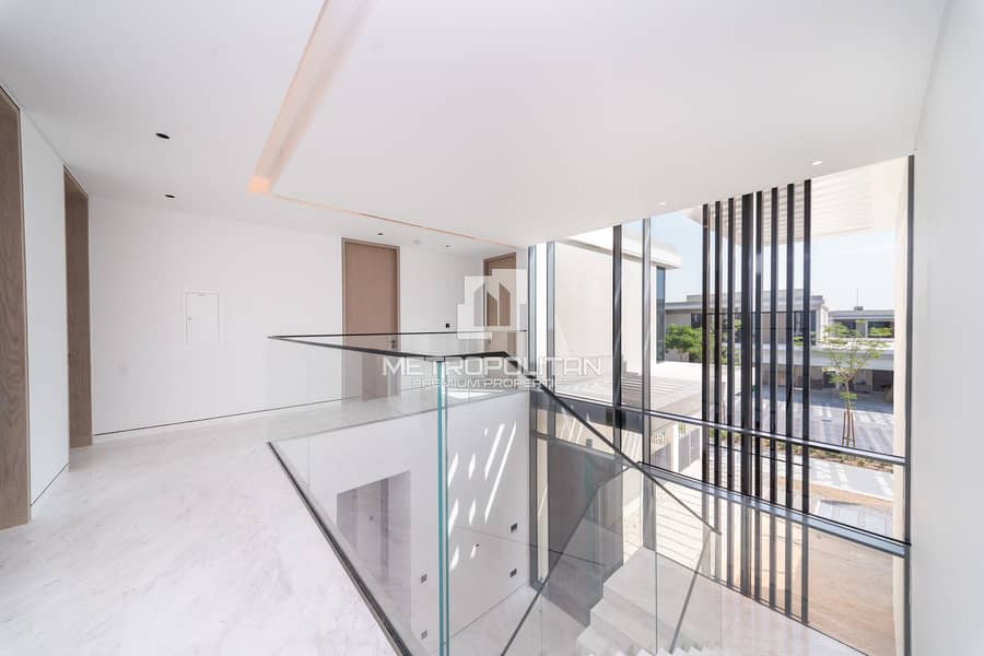 Corner Villa |Biggest Plot in the Entire Community - Image 9