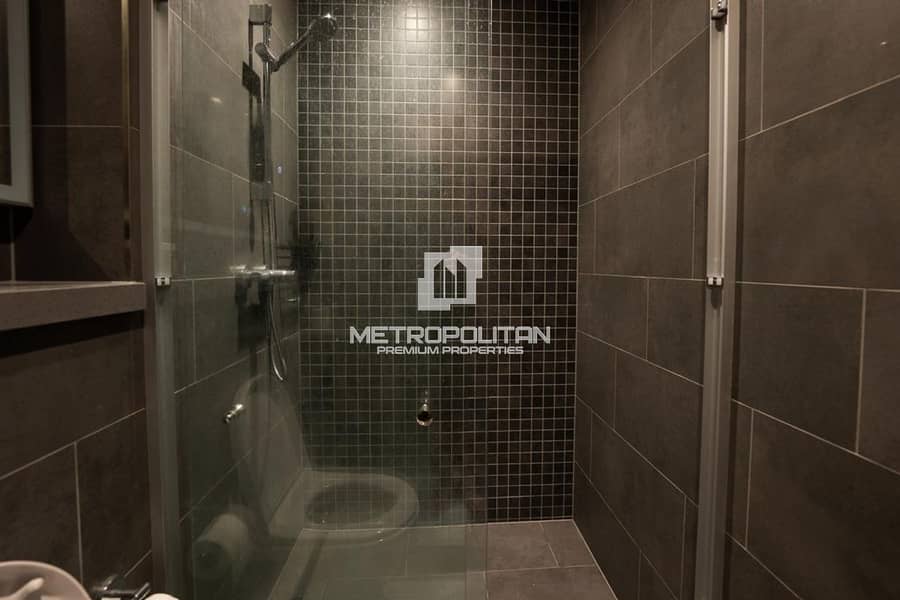 Stylish and Modern | Prime Location | Furnished - Image 12