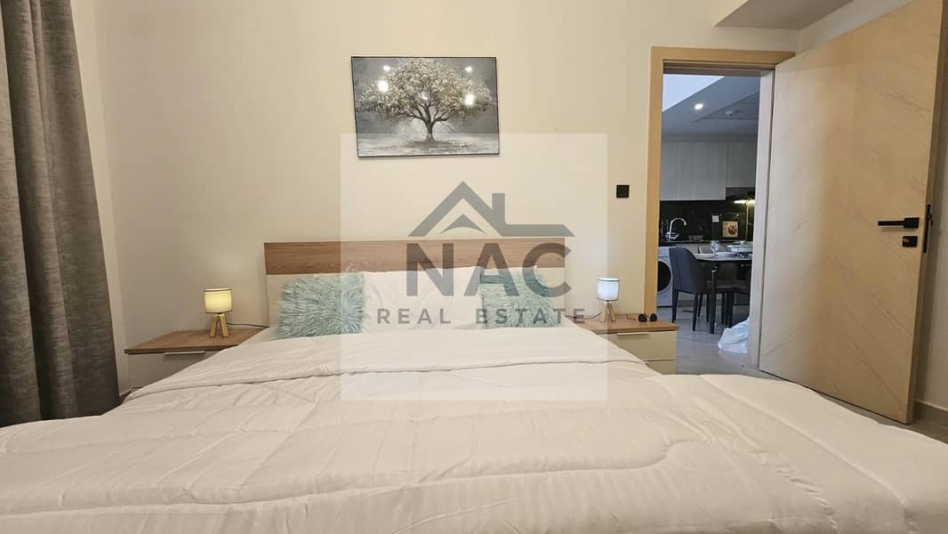 Fully Furnished || Luxurious Apartment || Just In 90k. - Image 10