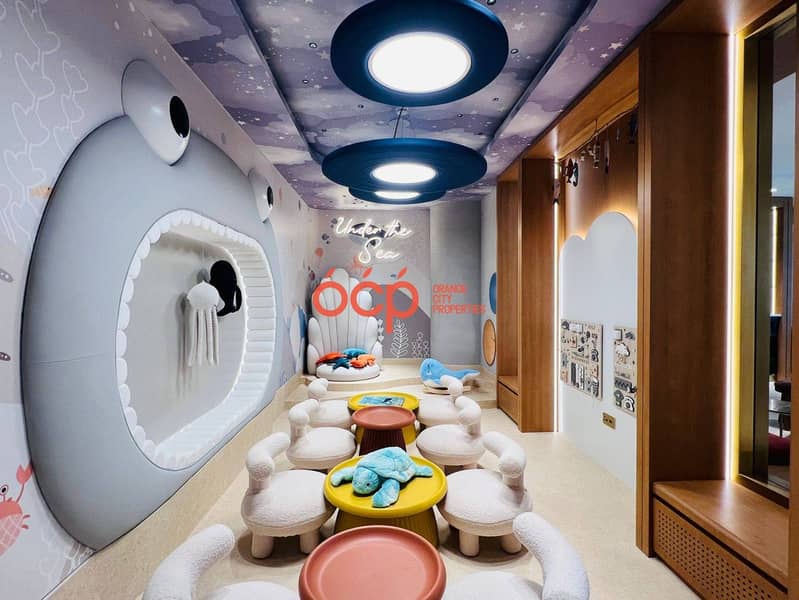 Maid's room | Direct beach access | Infinity Pool - Image 11