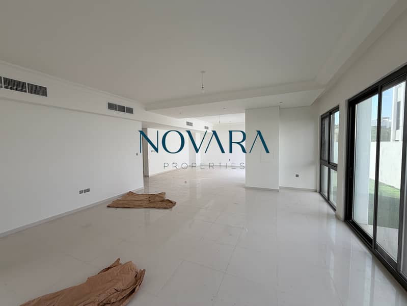 GENUINE RESALE | Rented | 6Bed stand alone villa | SPACIOUS LAYOUT V3 - Image 9