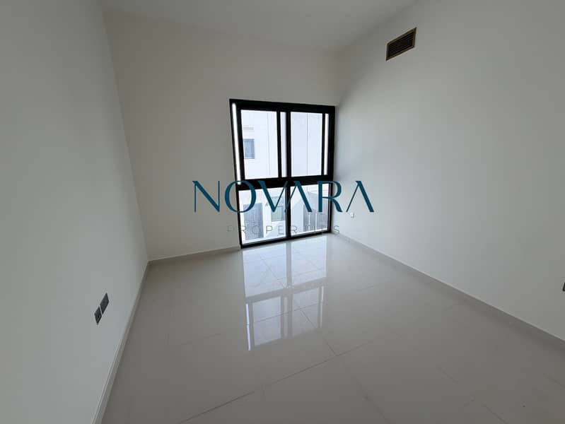 GENUINE RESALE | Rented | 6Bed stand alone villa | SPACIOUS LAYOUT V3 - Image 16