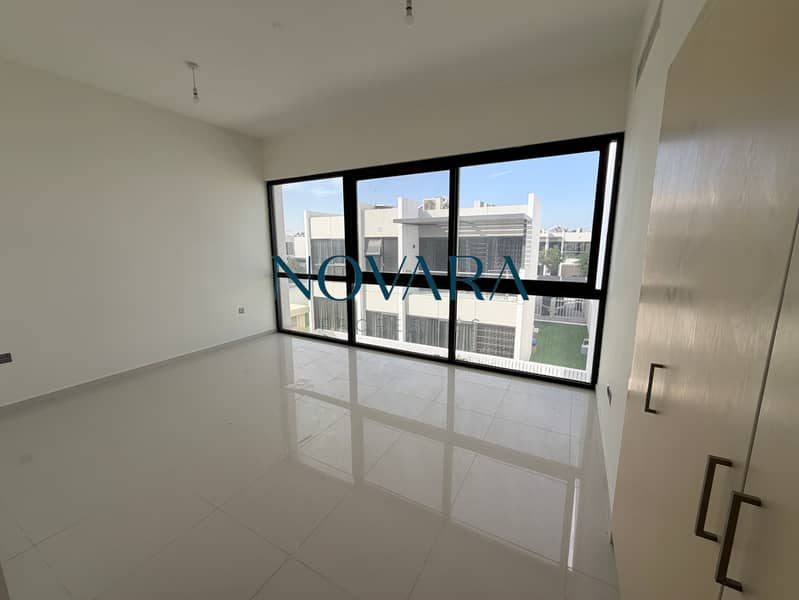 GENUINE RESALE | Rented | 6Bed stand alone villa | SPACIOUS LAYOUT V3 - Image 19